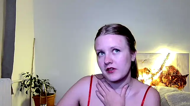 XXX chat uživo modela MileyGreyx