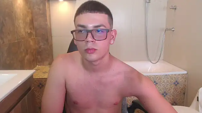 Show modela Nathaniel_Jammes na web-kameri