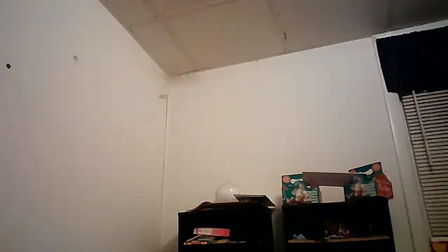 starlight1983's Live XXX Chat