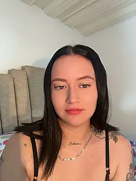 Chatroom XXX en direct de emily_acorn