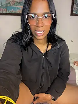 FlorSalvaje_'s Live XXX Chat