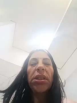 _Kamy_Hot: απευθείας συνομιλία ΧΧΧ