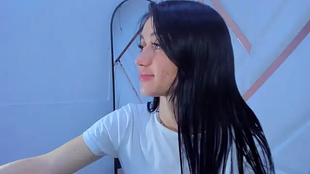 Amy_Kobold3 라이브 XXX 채팅