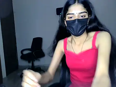 צ'אט XXX בשידור חי של TINA_BABY_