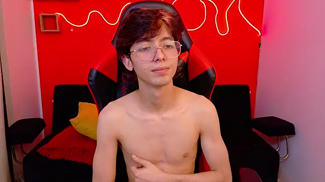 Twink_Sebas7 现场XXX聊天