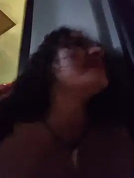 Yaya_paid 即時 XXX 聊天