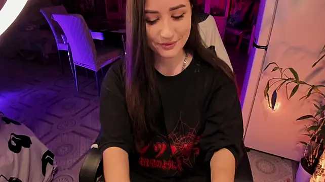 Sserendipityyn Live XXX chat