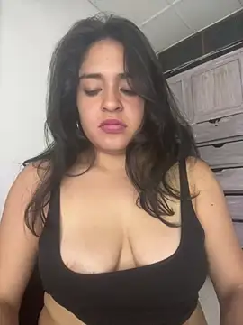 แชท XXX สดของ EmilyNoir1