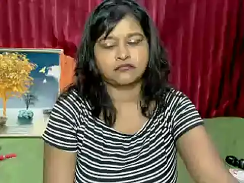צ'אט XXX בשידור חי של indian_glitter