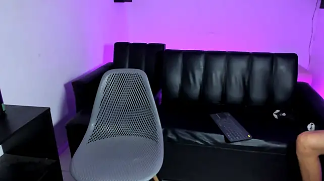 Chat +18 de Rome_18 ao vivo