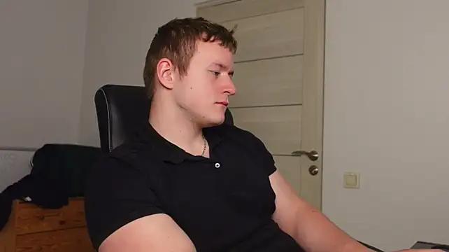 Czat XXX na żywo – Richard_Dullas