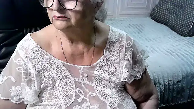 LolkaAlyss – Naživo XXX chat