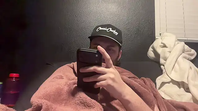 hungandcloudy's Webcam Show