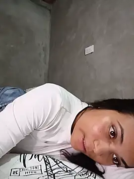 Chatroom XXX en direct de _Estrellita_