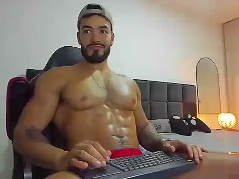 Alexander_Martines: απευθείας συνομιλία ΧΧΧ