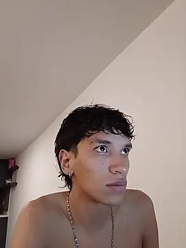 Chat XXX ao vivo de H3ll_B0Y_