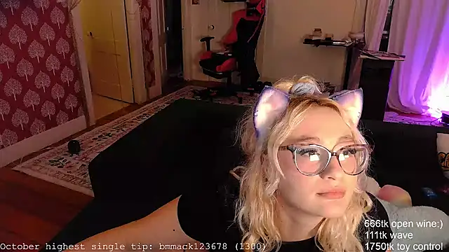 switchykitty 라이브 XXX 채팅