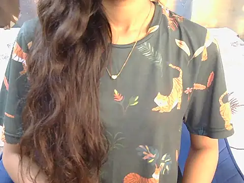 vanshi-'s Live XXX Chat