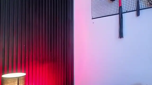 Issafoxx's Live XXX Chat