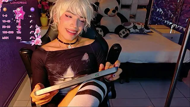isaac_nova Adlı Modelin Canlı XXX Sohbeti