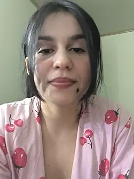 Daniela-rosee élő XXX-chatje
