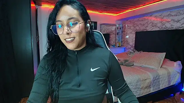 دردشة Camila_IRoose الجنسية المباشرة