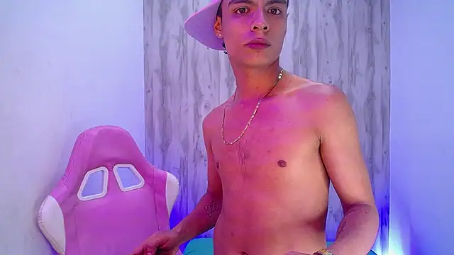 Dayron_lee_ Chat XXX live