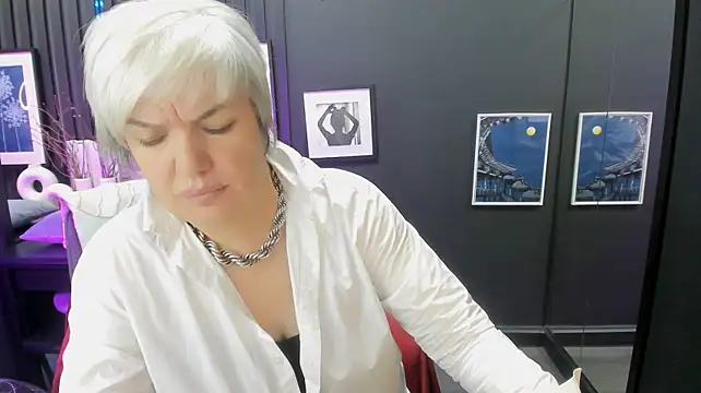 CarmenSoft's Live XXX Chat