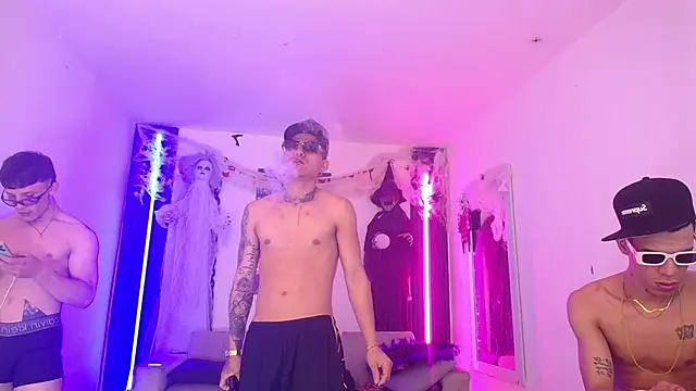 kingsofheaven26 Adlı Modelin Canlı XXX Sohbeti