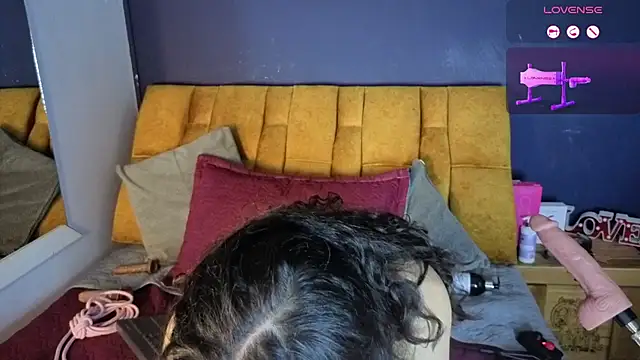 KendraaSimons' Live XXX Chat