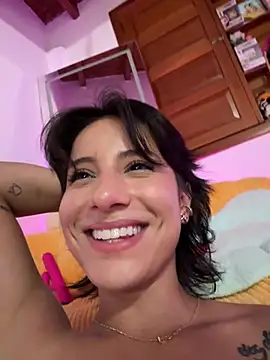Ale_Lewis élő XXX-chatje