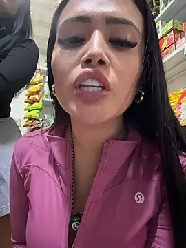 Sara_funのライブXXXチャット