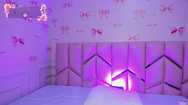 Živý XXX chat skinny_dolltrans