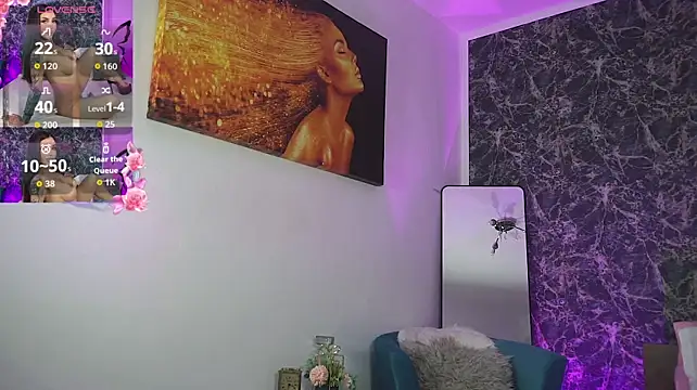 BrianaGolddenn live XXX chat