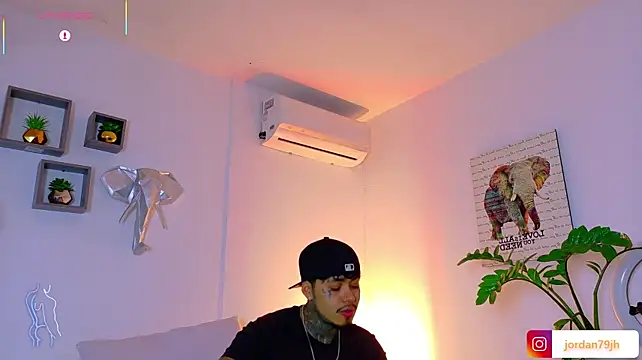 Chat XXX en directo de JordanSmiith_