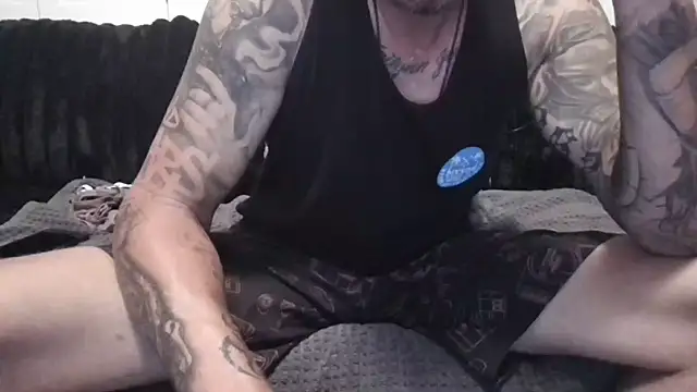 JohnnyKorrupt_'s Live XXX Chat