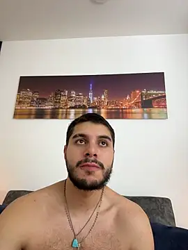 AmadeoWild Chat XXX live