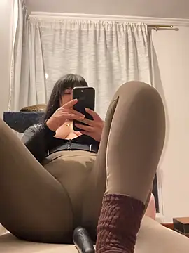 Živý XXX chat kim_monti