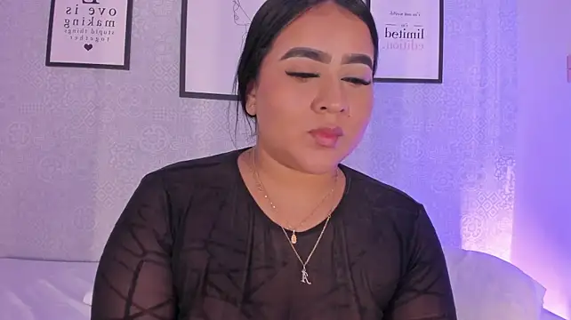 แชท XXX สดของ alejandrarojas_