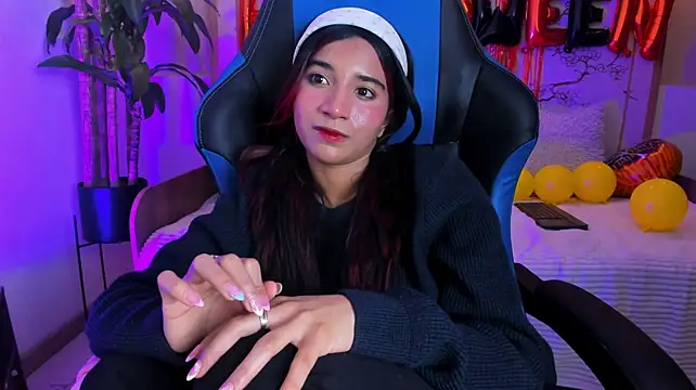 Emily_bruss' Live XXX Chat