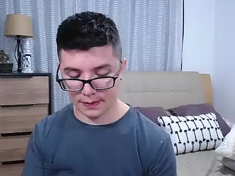 Chat XXX Live BlackFoXXX69