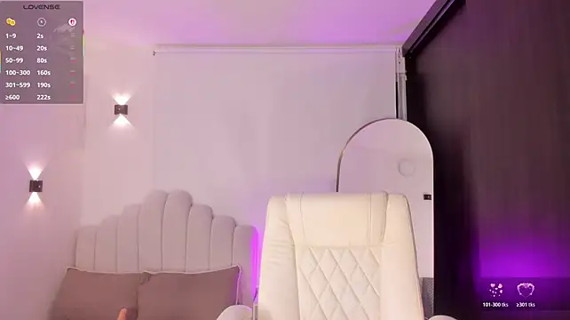 AmberLewis_ 现场XXX聊天