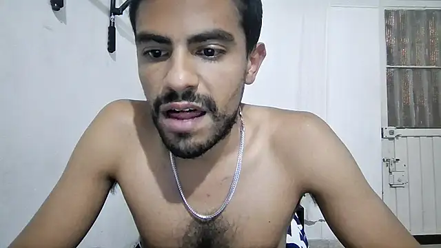 צ'אט XXX בשידור חי של JBond007BBC