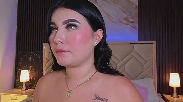 MiaaFarrel Live XXX-Chat