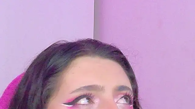 Sachi_Meow Adlı Modelin Canlı XXX Sohbeti