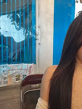 Chat +18 de Clara8899 ao vivo
