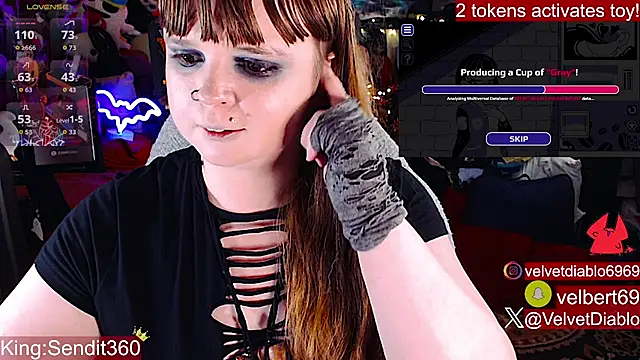 VelvetDiablo's Live XXX Chat