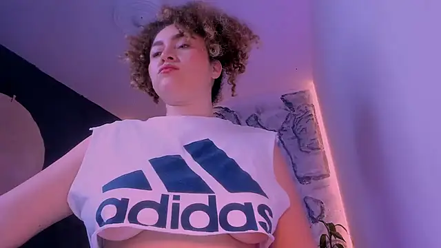 Kateryn_ live XXX chat