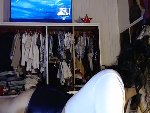 Mickyta Adlı Modelin Canlı XXX Sohbeti