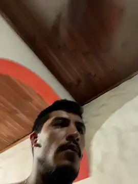 maxI_dick33 Adlı Modelin Canlı XXX Sohbeti